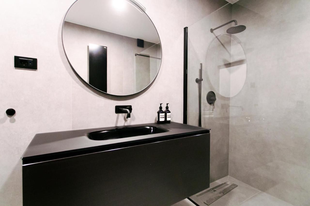 City Centre Luxury Apartment Zagreb Bagian luar foto